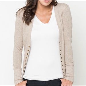 NWOT COL STORY button up oatmeal cardigan size L
